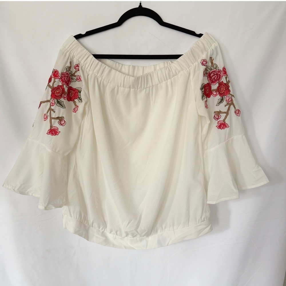 New York & Co Embroidered Womens M White Off Shoulder Blouse Boho Romantic